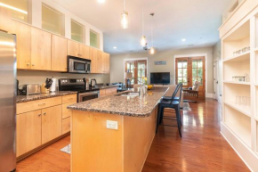 Cherokee Farms Flat - New Listing in Habersham